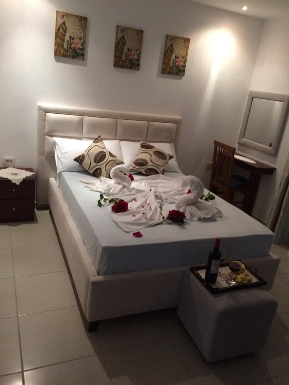 Hotel Soan Sarande Ngoại thất bức ảnh