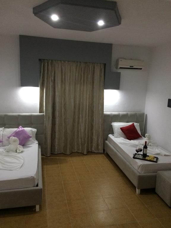 Hotel Soan Sarande Ngoại thất bức ảnh